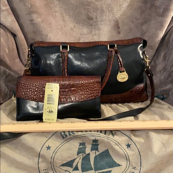 Brahmin black Tuscan (purse and wallet) - Picture 1 of 10